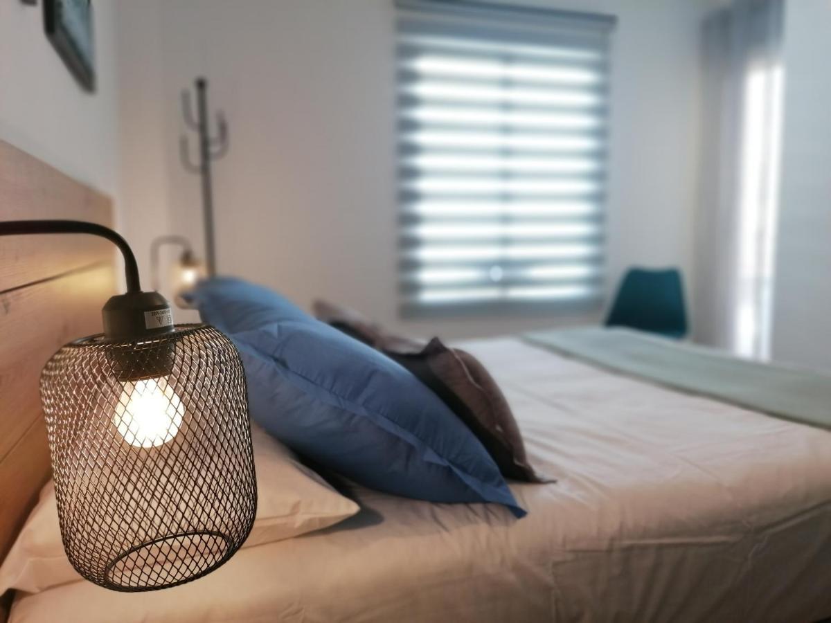 Relax & Home, Apartamento Con Terraza Y Parking Ла-Субія Екстер'єр фото